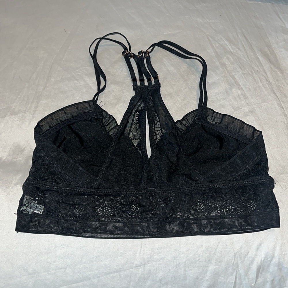 Aerie Intimates Black Floral Lace Racer Back Bralette size Medium - Picture 3 of 8